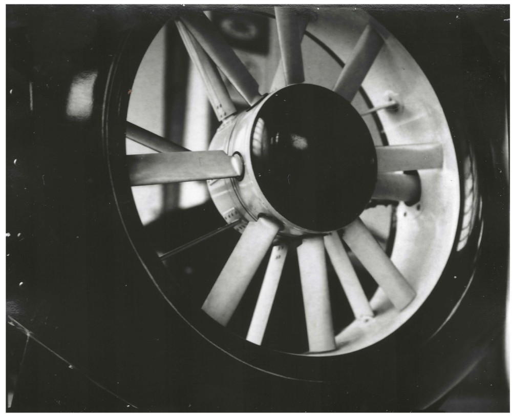 Phoenix Heli-Flight EC120B Fennestron tail rotor.

Shot with a Intrepid 4x5, Fujinon 150mm on Harman Direct Positive Paper.

Fort McMurray, Alberta, Canada