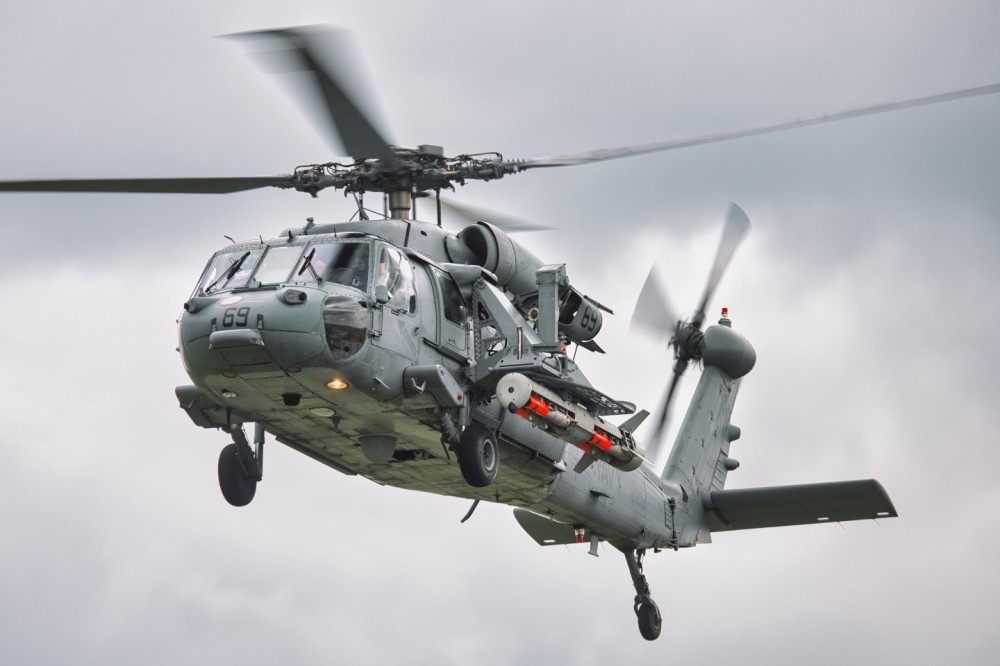 US Navy Sea Hawk during a surprise visit to NATO Tiger Meet 2024 in Schleswig, Germany. The helicopter of the HSC-21 Blackjacks was near the airfield for the international exercise "Baltops".