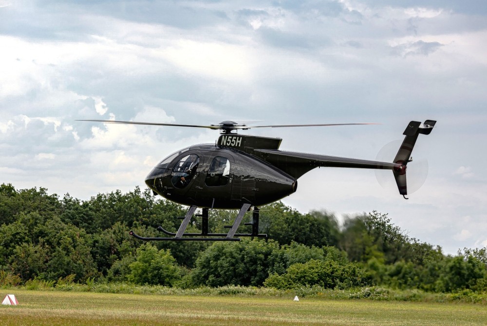 lieu l'aérodrome de Cerny-La Ferté Alais
Hélicoptère N55H Mcdonnell Douglas369E