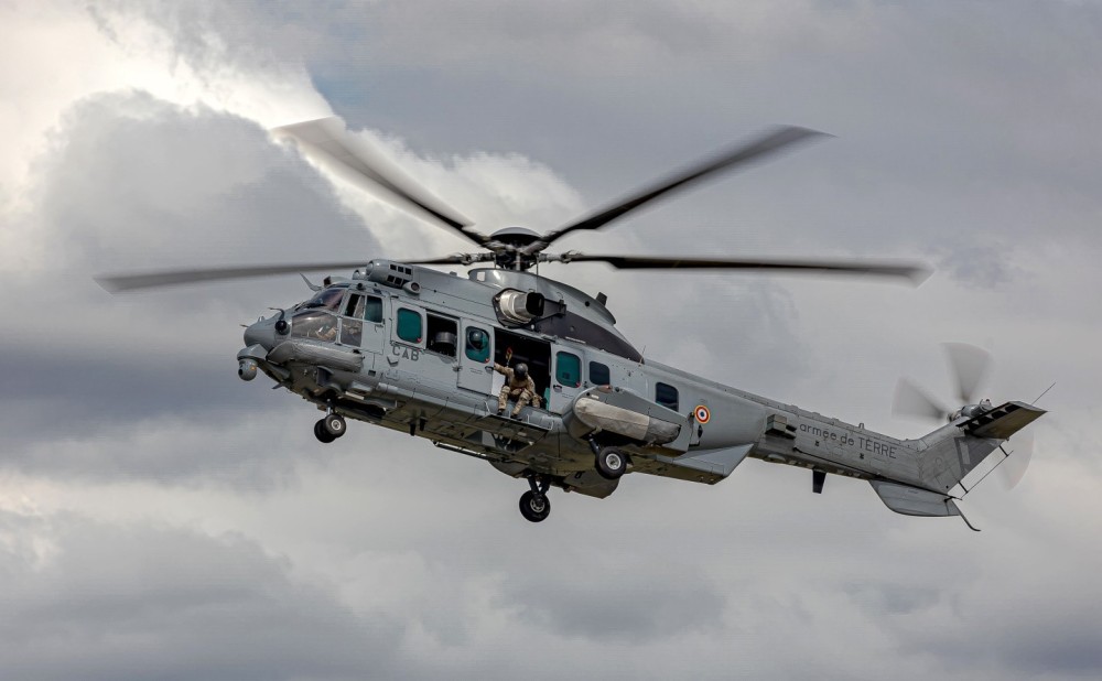 Hélicoptère H225 M / EC 725 Caracal (CAB )
4e régiment d'hélicoptères des forces spéciales ( 4e RHFS)
basé à pau