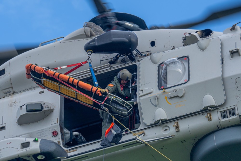 BELGIAN AIR FORCE
40th Squadron Heli Search&Rescue
Airbus Helicopters NH90

cabin operator, stretcher exercise