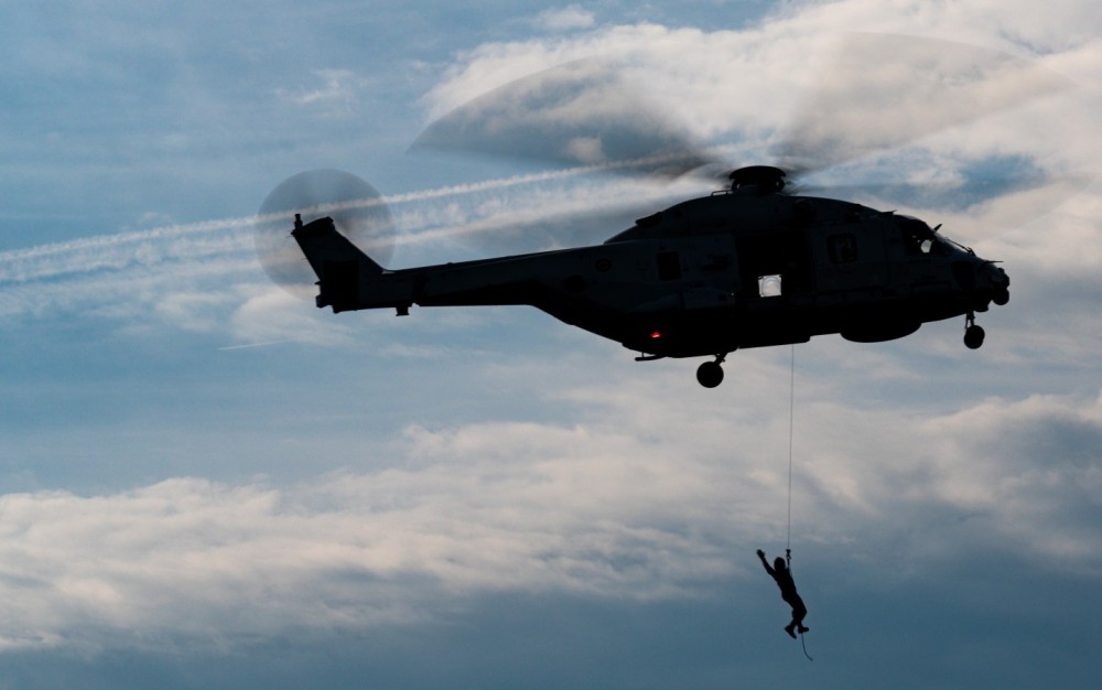 Belgian Airforce 
Airbus Helicopters NH90

Hoisting SAR medic