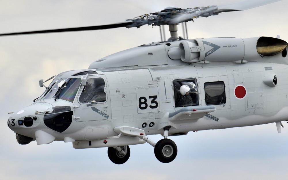 Brand new SH-60K took off from Komaki Airport to the test flight. This is final A/C of Japanese "Kilo" seahawk production by Mitsubishi Heavy Industry.